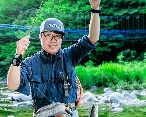 알고 보면 다 이유가 있더라 플라이낚시 지금 만나보세요
