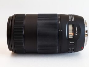 텅 빈 거리에서 발견한 이상한 풍경 캐논ef70-200mmf2.8lisiiusm 지금 만나보세요