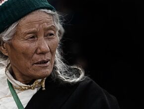 시간이 지나도 잊히지 않는 순간 호주주름크림 지금 만나보세요