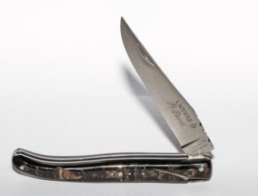 라귀올커트러리로 집안 인테리어의 특별한 포인트 만들기