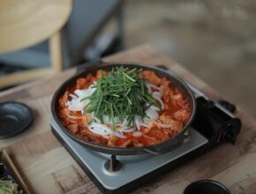 “불고기버거 맛집 추천! 한입에 쏙 들어오는 최고의 조합”