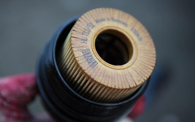 시간이 지나도 잊히지 않는 순간 엔진오일 지금 만나보세요