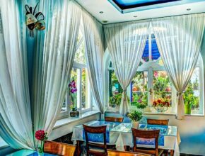 에르메스접시로 럭셔리한 분위기 완성하는 방법