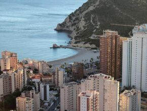 스페출러로 스타일리시한 겨울 아우터 코디 완전 정복